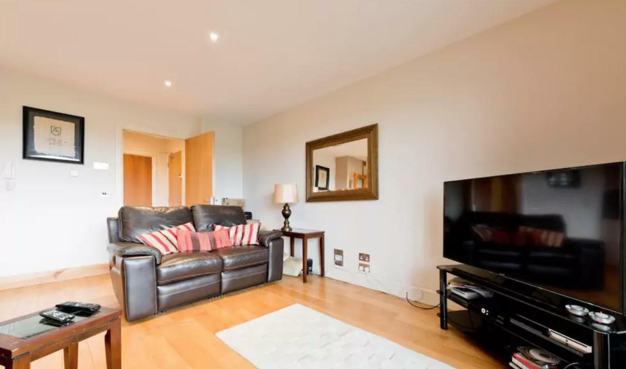 Dublin Corporate Apartment Lucan Esterno foto