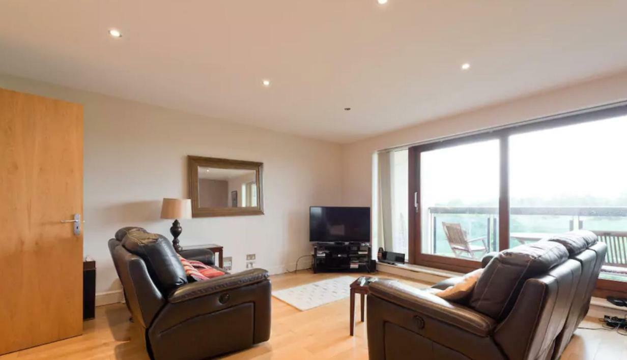 Dublin Corporate Apartment Lucan Esterno foto